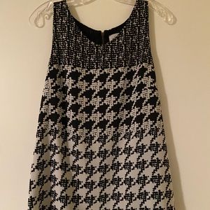 CAbi 3090 black and white houndstooth tank